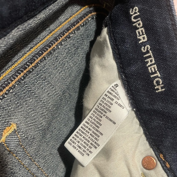 American Eagle Super Stretch shorts size 8 - Picture 4 of 4